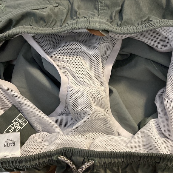 Katin Board Shorts in stripes size XL - Picture 5 of 6